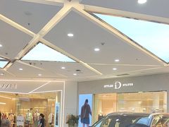 -万达广场(南昌红谷滩店)