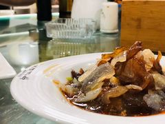 -七的湖·晚芳亭·阳澄湖农家菜·大闸蟹(莲花岛店)
