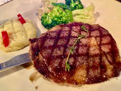 -SISTERS BAR RESTAURANT川意酒馆(嘉善老市H楼店)