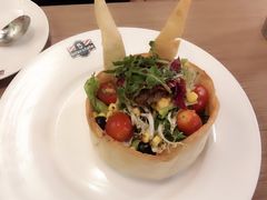 烤面包篮牛肉色拉-5号公路餐厅(曼哈顿店)