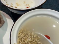 -马老六清真餐饮(西站店)