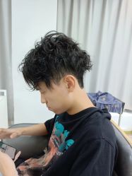 点击看大图 -辛格·潮沙龙