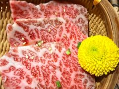 -山川小町·极番烧肉(新地假日广场店)