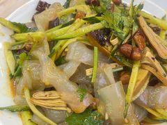 大拉皮-哈尔滨手工饺子馆(下沙三坊店)