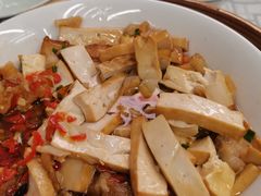 -新李记 · 口味菜馆(南郊公园店)