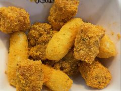 -Pelicana百利家炸鸡(江南西名店城店)