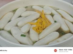 酸汤鱼圆-欧记轩龙虾·私房菜(A店)