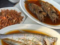 -丹水桥地锅鱼·翘嘴鲌·地方特色全鱼宴(丹江口大坝店)