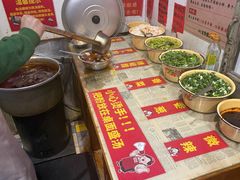 -柳州肥姨妈大骨螺蛳粉(万达中心店)