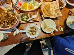 -怪噜范·老贵阳街头名小吃(鸿通城店)