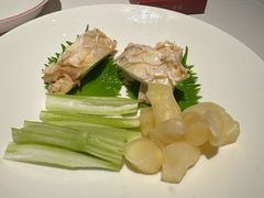 -谭厨中山传家菜.乳鸽.脆鲩鱼(华强北中航城店)
