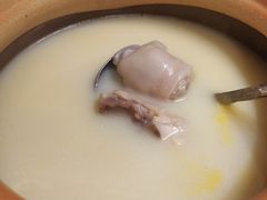 老妈蹄花汤-麻六记(凤凰汇店)