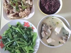 -天鹅到家·保姆月嫂育儿嫂(蔚蓝海岸店)