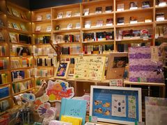 -猫的天空之城概念书店(印象城购物中心店)