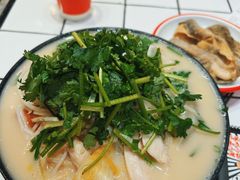 -肥汁米蘭香港米线(长宁来福士店)