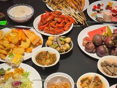 -涨巢·潮玩水疗局