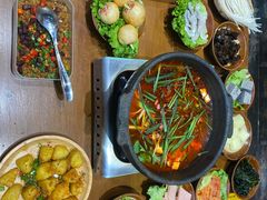 -黔有有贵州酸汤夺夺粉火锅(五味十字店)