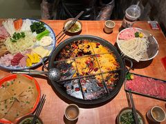 -周小明火锅(黑金冠社区店)