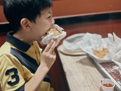-The Habit Burger Grill 哈比特汉堡(爱琴海店)