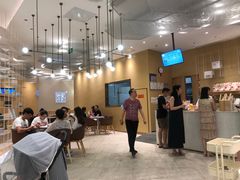 -奈雪的茶(国金中心店)