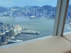 -OZONE 顶楼酒吧(香港丽思卡尔顿酒店)