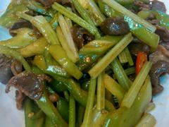 -鸭王烤鸭店(三里河店)