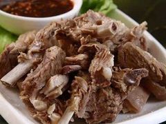 -清真·胖妈妈手抓餐厅(定西路长城宾馆店)