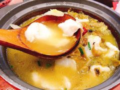 -周鱼小馆石锅酸菜鱼(活力汇店)