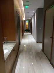 -苑苑vbeauty科技美容SPA