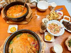 -沐毫傣泐云南菜孔雀宴•手抓饭傣味烧烤(曼听公园店)