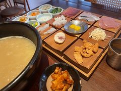 -银米·云南传统过桥米线(双廊黑金冠店)