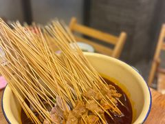 -拈签一笑黄牛肉辣卤串串