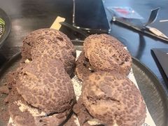 -W COLLECTIVE  DESSERT SHOP