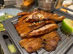 炭烧秘制猪颈肉-simply thai天泰(世纪汇店)