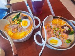 -小蜜蜂·Bakery&Coffee(翰子花园店)