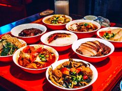 -蓝田九大碗民俗食府(蓝田店)