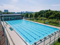 -奥冠体育华师附中恒温游泳馆
