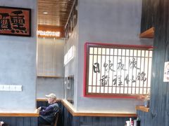 -8PINTS八品脱·日料·烧鸟·精酿小酒馆(莘庄店)