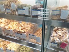 -上海哈尔滨食品厂(汇联商厦店)