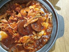 -极有家小鱼小鸡石锅煲(佳兆业店)