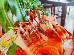 -万岛日本料理铁板烧(万泰国际店)