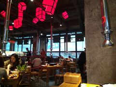 大堂-么肆烤肉·中式自助·烤肉大排档(街道口季佳PAI店)