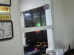 -赵家牛肉砂锅(台西三路店)