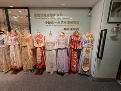 -柏拉图婚纱馆