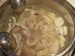 -三个椰子·现砍椰子鸡(金源CBD店)
