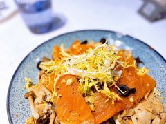 烟熏三文鱼杂菌沙拉-BE BRIGHT KITCHEN(正佳广场店)