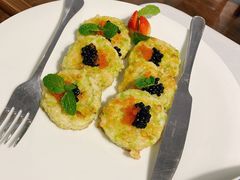 鱼籽虾饼-肆月河豚·新淮扬(金融街店)