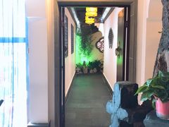 -树下时尚餐厅(翠园街店)