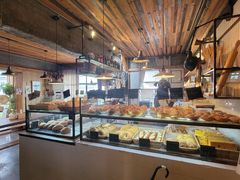 面包甜点陈列柜-仙峰天然面包(迎宾路店)