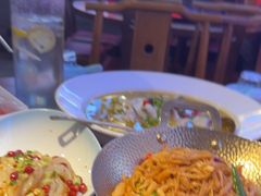 -川流不息·地道川菜·小龙虾(新松江路店)